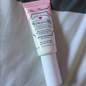 Too Faced Hangover Primer